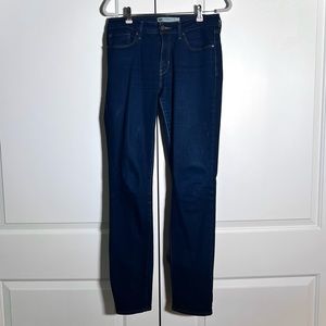 Levi’s Mid Rise Skinny Jeans